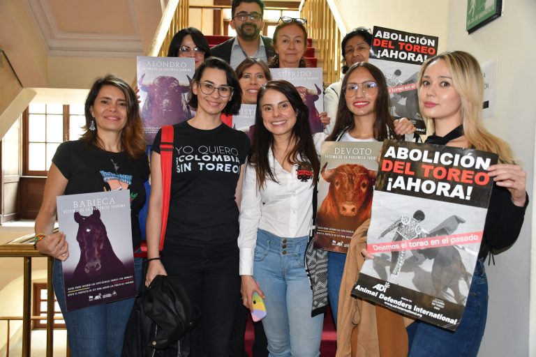 Esmeralda_Hernandez_2Debate_No_a_las_Corridas_de_Toros-01